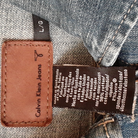 Calvin Klein Jean's jean jacket - Picture 3 of 5